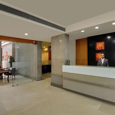 Hotel Woodland Pune Esterno foto