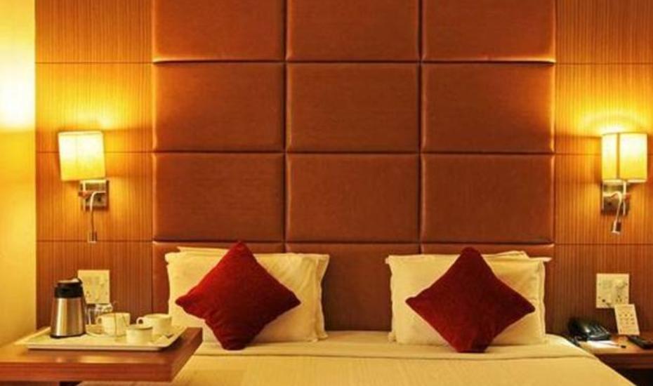 Hotel Woodland Pune Esterno foto