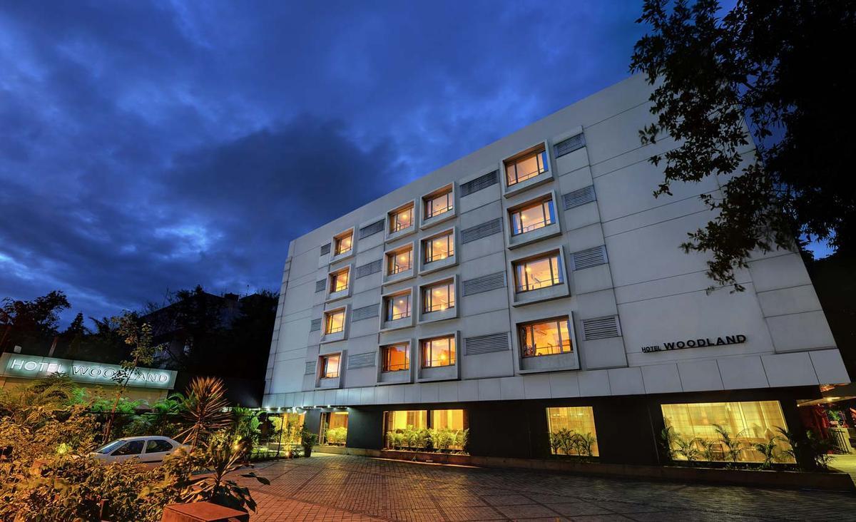Hotel Woodland Pune Esterno foto